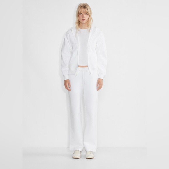 Tna
Cozy Fleece Boyfriend Zip Hoodie - Picture 3 of 8